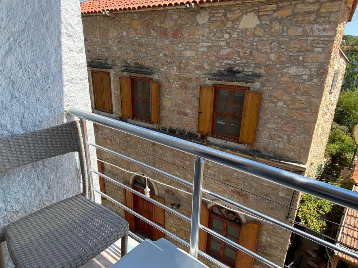 Blue Otel Çeşme Luaran gambar