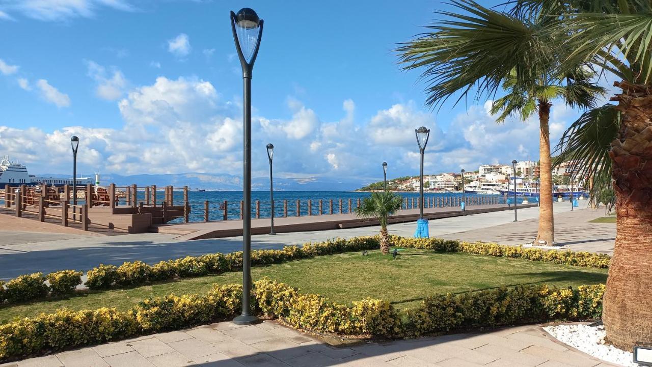 Blue Otel Çeşme Luaran gambar