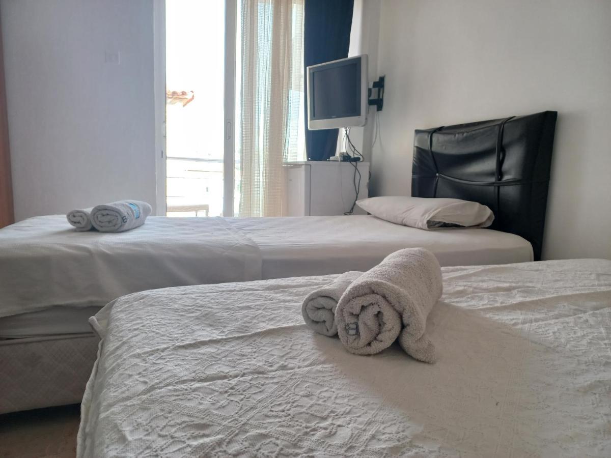 Blue Otel Çeşme Luaran gambar