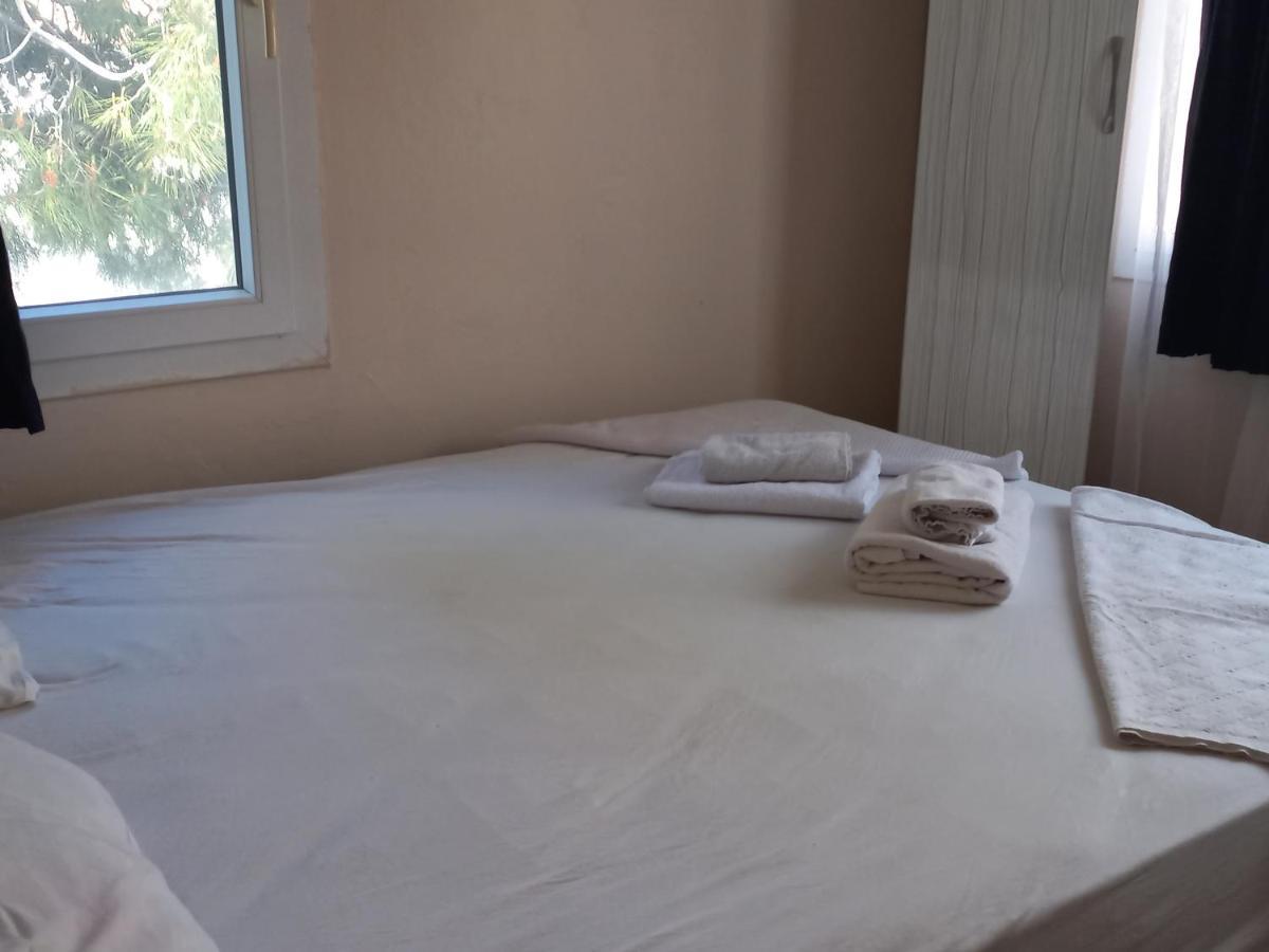 Blue Otel Çeşme Luaran gambar