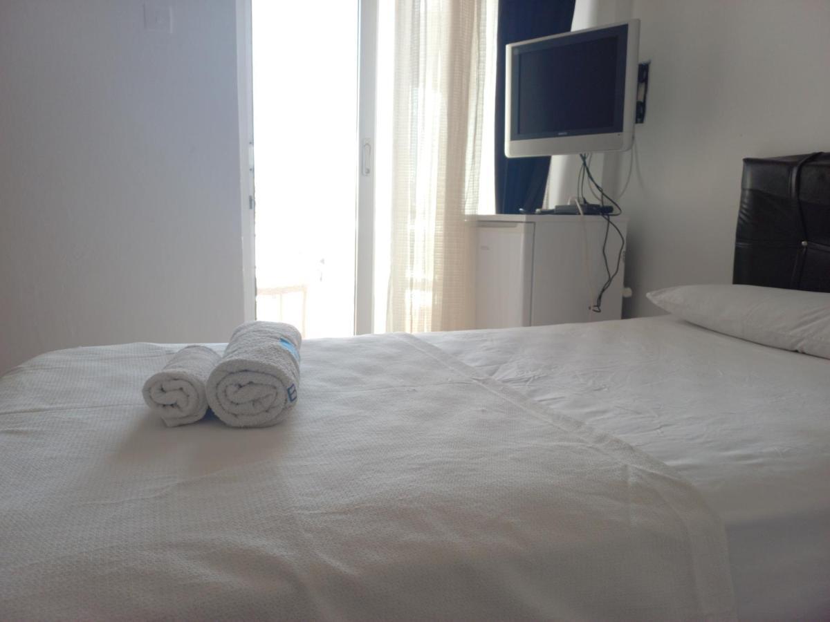 Blue Otel Çeşme Luaran gambar