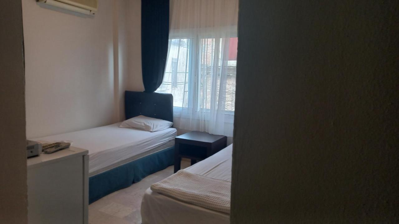 Blue Otel Çeşme Luaran gambar