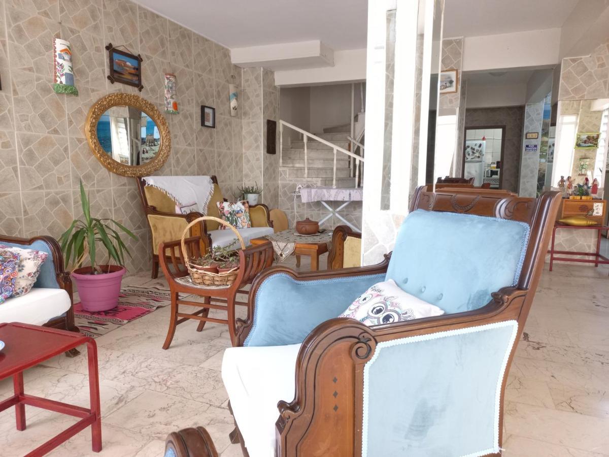 Blue Otel Çeşme Luaran gambar